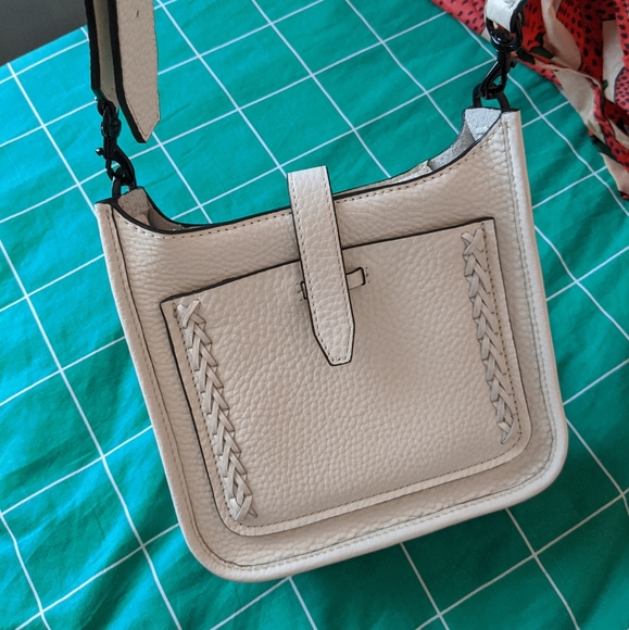 Rebecca minkoff white feed back - Picture 2 of 4